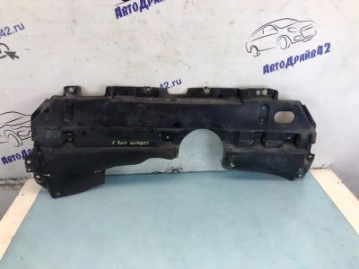 Лот: 24347132. Фото: 1. защита двигателя toyota corolla... Двигатель и элементы двигателя
