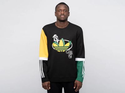 Лот: 21170468. Фото: 1. Свитшот Adidas. Свитеры, толстовки, худи