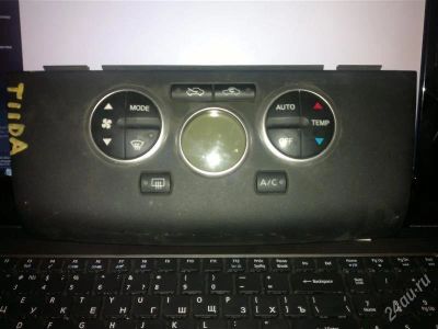 Лот: 2093248. Фото: 1. Климат контроль Nissan TIIDA C11... Салон
