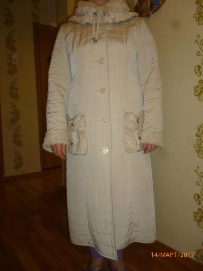 Лот: 9226815. Фото: 1. Пальто женское демисезон. Верхняя одежда