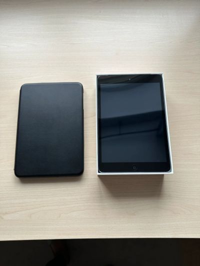 Лот: 20008493. Фото: 1. Продам iPad mini 2 retina (A1490... Планшеты