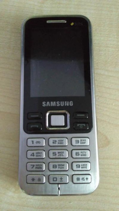 Лот: 7729751. Фото: 1. Samsung GT-C3322 Не рабочий. Кнопочные мобильные телефоны
