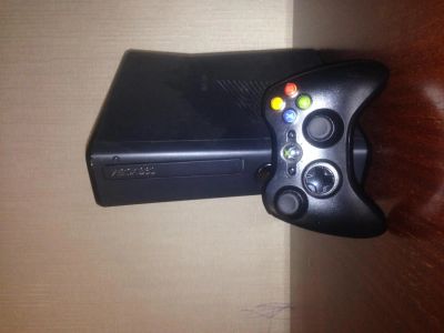 Лот: 4506064. Фото: 1. X-BOX 360 250Гб Freeboot + kinect... Игровые приставки, консоли