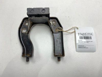 Лот: 21787477. Фото: 1. Кронштейн Toyota Estima Emina... Двигатель и элементы двигателя