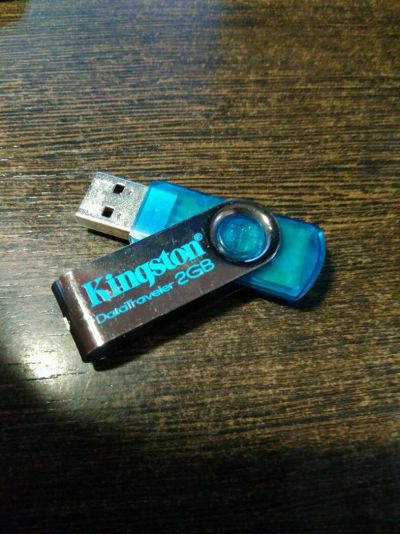 Лот: 10465771. Фото: 1. Kingston DataTraveler 2Gb. USB-флеш карты