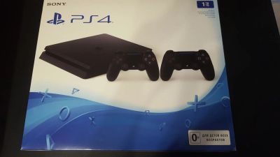 Лот: 9970511. Фото: 1. PlayStation 4 Slim 1TB. Консоли