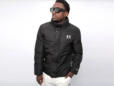 Лот: 24978083. Фото: 1. Куртка Under Armour. Верхняя одежда