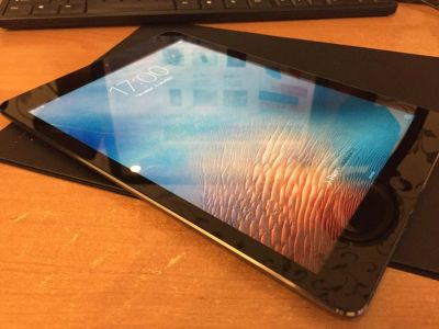 Лот: 6385393. Фото: 1. ipad air 32gb wifi. Планшеты