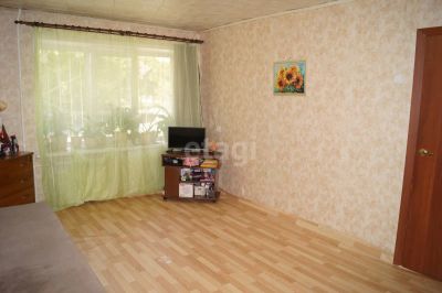 Лот: 20657826. Фото: 1. Продам 1-комн. кв. 32.8 кв.м... Квартиры, студии