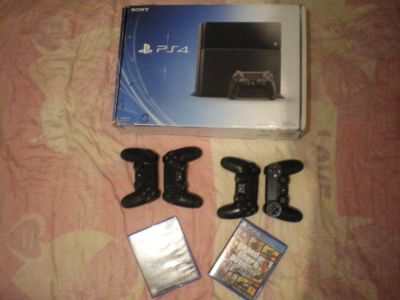 Лот: 5982760. Фото: 1. PlayStation 4. Игровые приставки, консоли