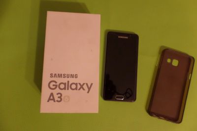 Лот: 12499939. Фото: 1. Смартфон Samsung Galaxy A3 (2016... Смартфоны