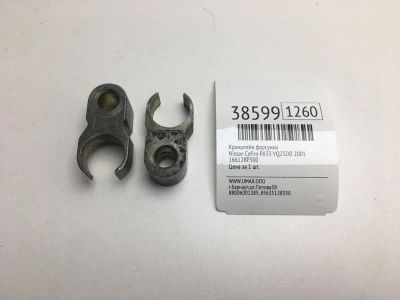 Лот: 20388905. Фото: 1. Кронштейн форсунки Nissan Cefiro... Двигатель и элементы двигателя