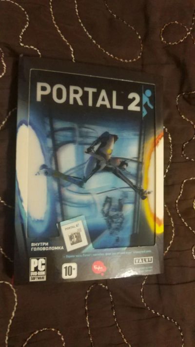 Лот: 14596522. Фото: 1. Коллекционный диск Portal 2 темный. Игры для ПК