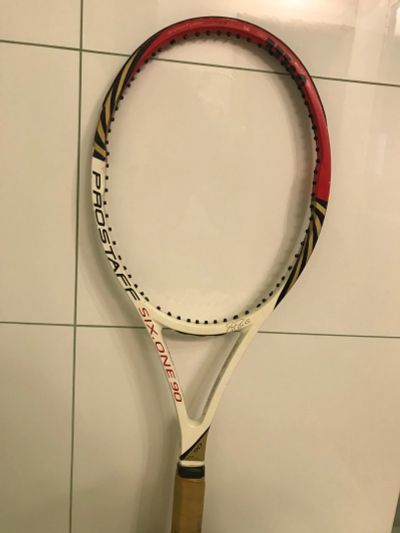Лот: 18968136. Фото: 1. Продам ракетку Wilson pro staff... Мячи, ракетки, шайбы, клюшки