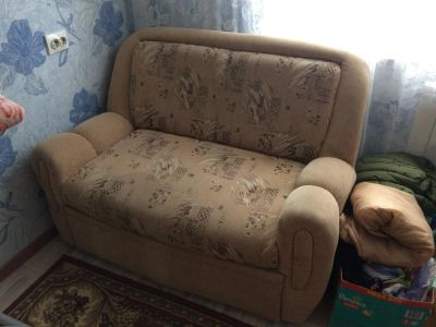 Лот: 10861180. Фото: 1. Диван одноместный. Диваны