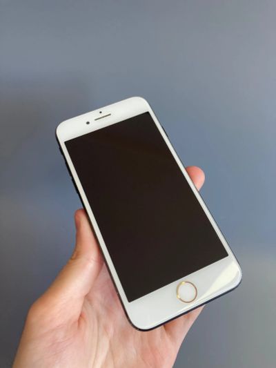 Лот: 25365939. Фото: 1. iPhone 7 32gb. Смартфоны