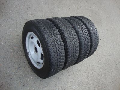 Лот: 12052959. Фото: 1. 175/70/13 Bridgestone Blizzak... Шины на дисках