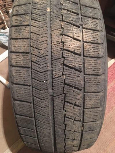 Лот: 16666115. Фото: 1. Продам резину bridgestone vrx... Шины