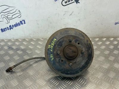 Лот: 23272412. Фото: 1. поворотный кулак Hyundai Accent... Двигатель и элементы двигателя