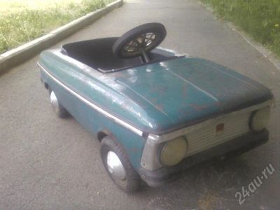 Лот: 507756. Фото: 1. Педальный автомобиль времен СССР. Игрушки