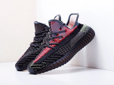 Лот: 15304165. Фото: 1. Кроссовки Adidas Yeezy 350 Boost... Кеды, кроссовки, слипоны