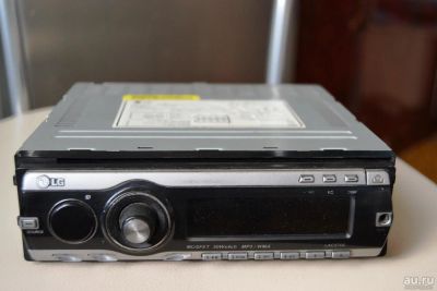 Лот: 9480668. Фото: 1. Автомагнитолла LG в хорошем состоянии. Автомагнитолы