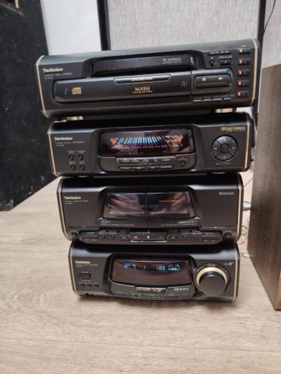 Лот: 25803060. Фото: 1. Technics/голова/aux, fm, cd. Музыкальные центры, магнитолы