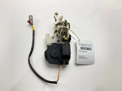 Лот: 21112220. Фото: 1. Замок двери Rover 45 1999 14K4F... Кузов