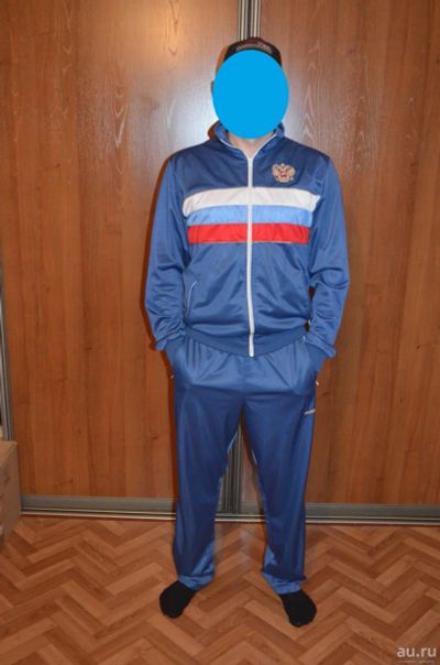 Лот: 14622793. Фото: 1. Спортивный костюм. Спортивные костюмы