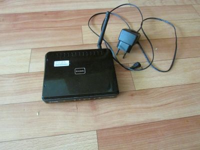 Лот: 17262264. Фото: 1. Wi-Fi роутер D-Link DIR-300 NRU. Маршрутизаторы (роутеры)
