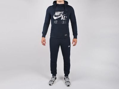 Лот: 10185830. Фото: 1. костюм Nike Tv. Костюмы классические, деловые