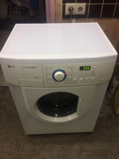 Лот: 10176291. Фото: 1. СМА LG WD-80180N. Стиральные машины
