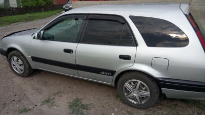 Лот: 12158419. Фото: 1. Toyota sprinter carib 2001год. Автомобили