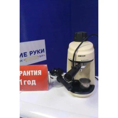 Лот: 25723652. Фото: 1. Кофеварка DEXP EM-801 рожковая. Чайники, кофемашины, кулеры