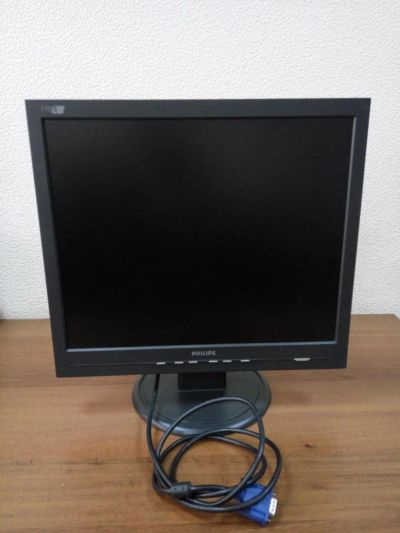 Лот: 8485641. Фото: 1. Монитор Philips 170S. ЖК-мониторы