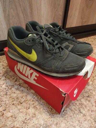 Лот: 17573244. Фото: 1. Кроссовки Nike. Кеды, кроссовки, слипоны