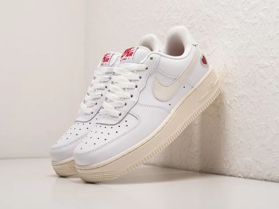 Лот: 20596366. Фото: 1. Кроссовки Nike Air Force 1 Low. Кеды, кроссовки, слипоны