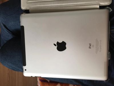 Лот: 5064874. Фото: 1. iPad 2 64gb 3G. Планшеты