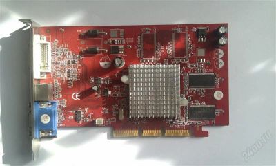 Лот: 1265399. Фото: 1. AGP Radeon 9200 se. Видеокарты