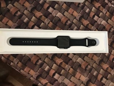 Лот: 15887013. Фото: 1. Apple Watch series 3. Смарт-часы, фитнес-браслеты, аксессуары