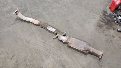 Лот: 20318211. Фото: 1. Труба приемная глушителя Toyota... Выхлопная система
