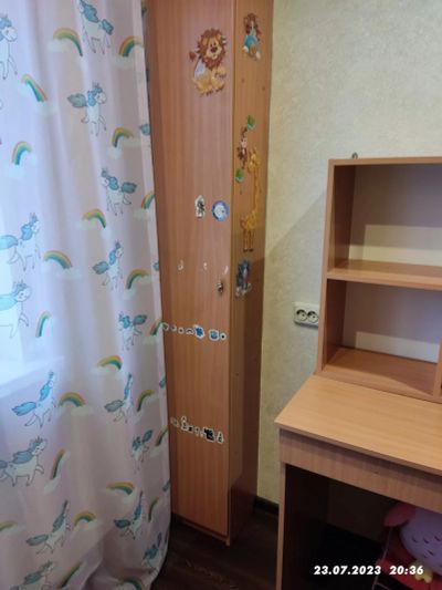 Лот: 20615988. Фото: 1. Стол+пинал+полка. Компьютерные и письменные столы