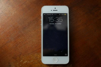 Лот: 6462719. Фото: 1. iphone 5 16 gb white. Смартфоны