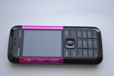 Лот: 12265980. Фото: 1. Nokia 5130 Xpress Music. Кнопочные мобильные телефоны