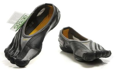 Лот: 1968745. Фото: 1. Кроссовки Vibram Five Fingers. Кеды, кроссовки, слипоны