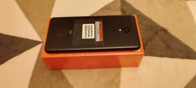 Лот: 19577709. Фото: 1. Xiaomi Redmi 5 16GB (Чёрный) Для... Смартфоны