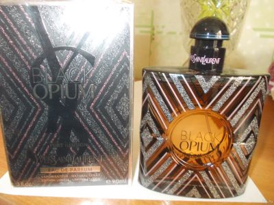 Лот: 13348405. Фото: 1. Black Opium Pure Illusion от Yves... Женская парфюмерия