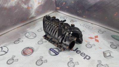 Лот: 23588703. Фото: 1. Коллектор впускной Mitsubishi... Двигатель и элементы двигателя
