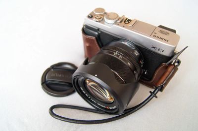 Лот: 4486919. Фото: 1. Системная камера FujiFilm XE-1... Цифровые беззеркальные со сменной оптикой