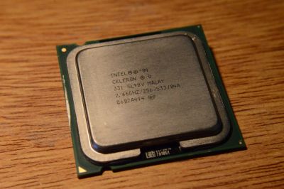 Лот: 17837383. Фото: 1. CPU процессор Intel Celeron 331... Процессоры